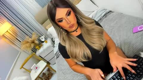 ASK ME IN PM online show from December 22, 1:33 pm