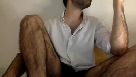 Tom A.    online show from October 18, 9:59 pm