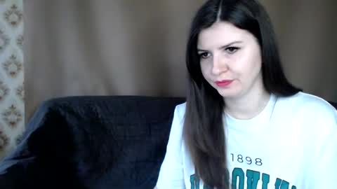 Snapshot of babykaten chatting on October 15, 3:39 am babykaten online show from October 15, 3:39 am