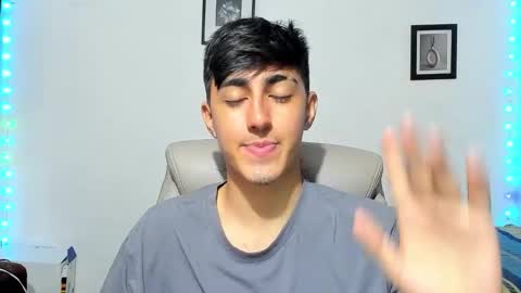 Snapshot of babymaik chatting on October 27, 11:52 pm babymaik online show from October 27, 11:52 pm