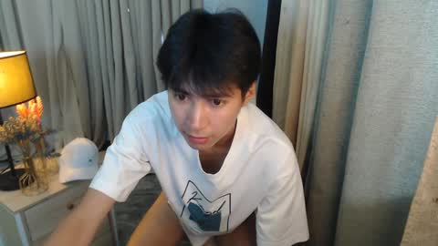 Snapshot of babymasterbater chatting on March 6, 4:41 am call me james online show from March 6, 4:41 am