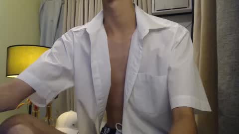 Snapshot of babymasterbater chatting on March 10, 10:59 am call me james online show from March 10, 10:59 am