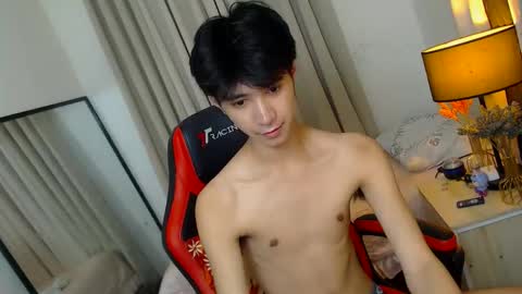 Snapshot of babymasterbater chatting on September 13, 9:53 am call me james online show from September 13, 9:53 am