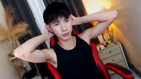 Snapshot of babymasterbater chatting on November 11, 3:06 am call me james online show from November 11, 3:06 am