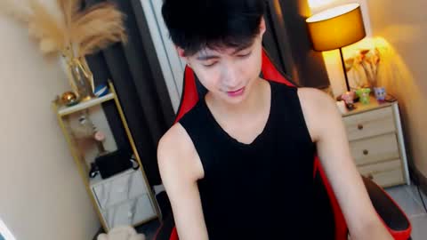 Snapshot of babymasterbater chatting on November 12, 8:59 am call me james online show from November 12, 8:59 am