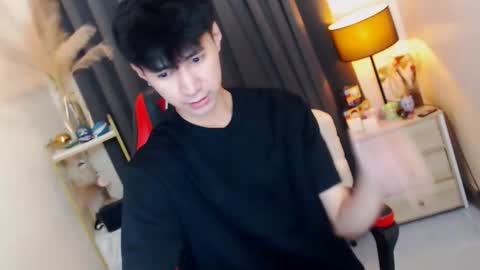 Snapshot of babymasterbater chatting on November 19, 1:33 pm call me james online show from November 19, 1:33 pm