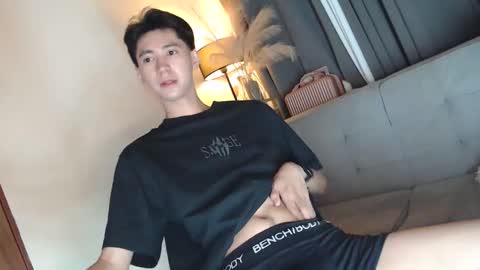 Snapshot of babymasterbater chatting on March 15, 5:30 pm call me james online show from March 15, 5:30 pm