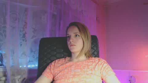 Snapshot of babymuro4ka chatting on February 25, 10:50 pm Sonya online show from February 25, 10:50 pm