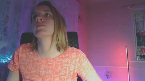 Snapshot of babymuro4ka chatting on March 2, 2:41 am Sonya online show from March 2, 2:41 am