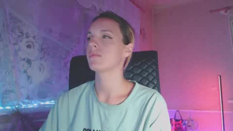 Snapshot of babymuro4ka chatting on September 12, 8:31 pm Sonya online show from September 12, 8:31 pm