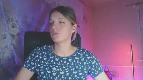 Snapshot of babymuro4ka chatting on September 26, 9:19 pm Sonya online show from September 26, 9:19 pm