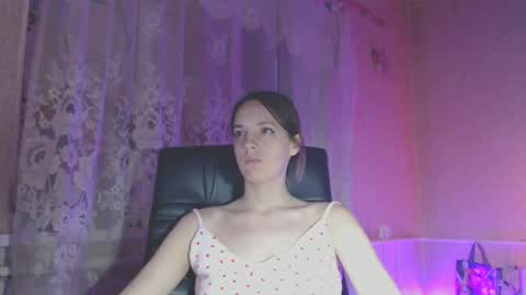 Sonya online show from May 5, 7:00 pm