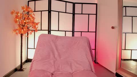 Babie online show from November 20, 9:42 am