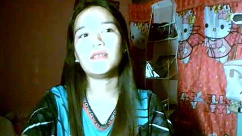 Snapshot of babypinaygirl chatting on June 10, 7:40 am babypinaygirl online show from June 10, 7:40 am
