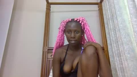 Snapshot of babytylerr chatting on November 25, 6:46 am babytylerr online show from November 25, 6:46 am