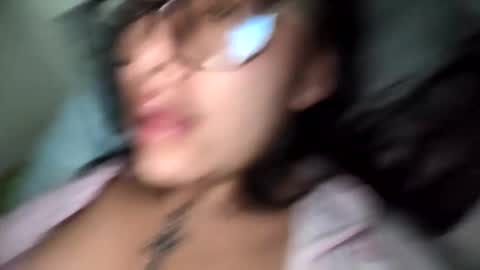 Snapshot of babyymango_ chatting on March 23, 9:02 am Gisselle online show from March 23, 9:02 am