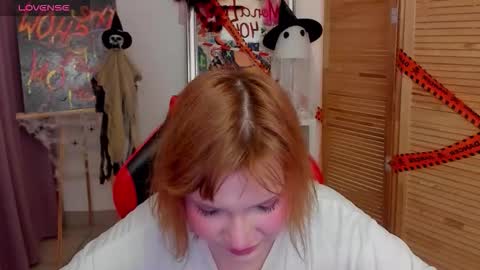 Snapshot of babyyulli chatting on October 29, 8:38 am babyyulli online show from October 29, 8:38 am