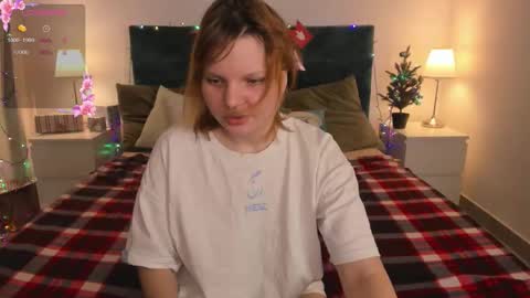 babyyulli online show from January 8, 11:56 am