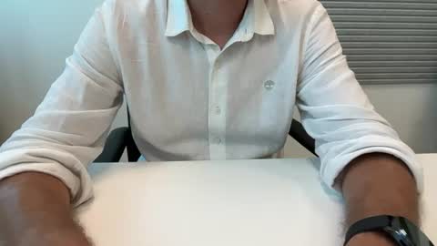 backtoureon online show from August 5, 3:04 pm