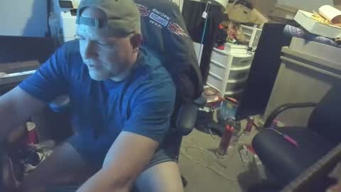 bad_boy4u2abuse online show from February 11, 10:20 am