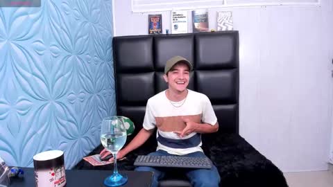 bad_boy_21_ online show from February 15, 5:15 am