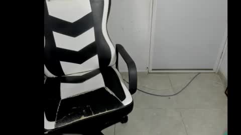 bad_boy_master_findom online show from February 28, 11:28 pm