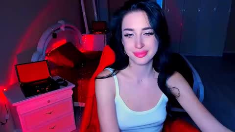 Snapshot of bad_desire chatting on December 15, 12:06 pm Miss Desire...do you remember online show from December 15, 12:06 pm