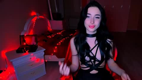 Snapshot of bad_desire chatting on January 12, 6:49 pm Miss Desire...do you remember online show from January 12, 6:49 pm