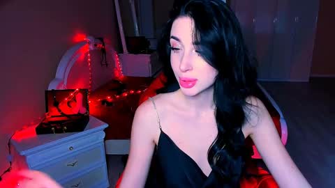 Snapshot of bad_desire chatting on January 20, 11:45 am Miss Desire...do you remember online show from January 20, 11:45 am