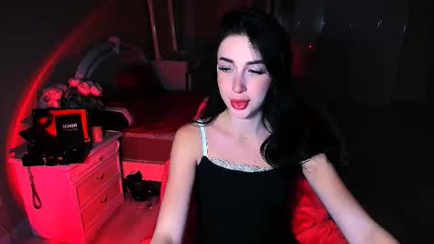 Snapshot of bad_desire chatting on November 13, 11:42 am Miss Desire...do you remember online show from November 13, 11:42 am