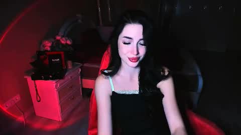 Snapshot of bad_desire chatting on November 21, 3:00 pm Miss Desire...do you remember online show from November 21, 3:00 pm