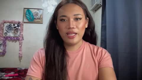 AMARA - FOLLOW ME AND THUMBS UP online show from February 17, 1:29 pm