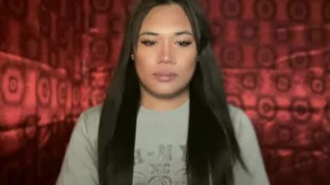 AMARA - FOLLOW ME AND THUMBS UP online show from April 25, 5:21 pm