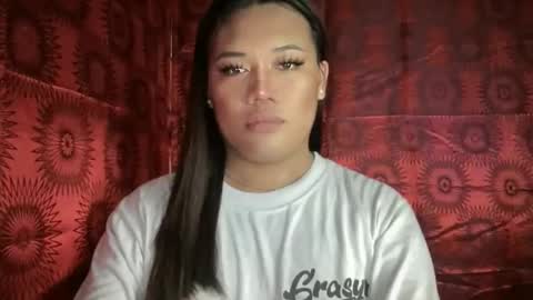 AMARA - FOLLOW ME AND THUMBS UP online show from June 9, 12:22 am