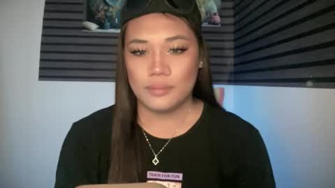 AMARA - FOLLOW ME AND THUMBS UP online show from June 11, 12:08 am