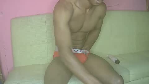 badaddo910342 online show from February 7, 4:27 am