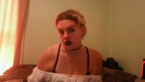 Snapshot of badbitch2026212670 chatting on February 10, 5:50 pm badbitch2026212670 online show from February 10, 5:50 pm