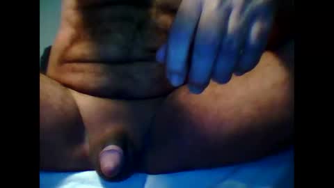 Snapshot of badboy2406 chatting on November 29, 8:06 am badboy2406 online show from November 29, 8:06 am