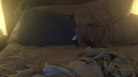 Snapshot of badboy272727 chatting on December 21, 6:20 am newbate online show from December 21, 6:20 am