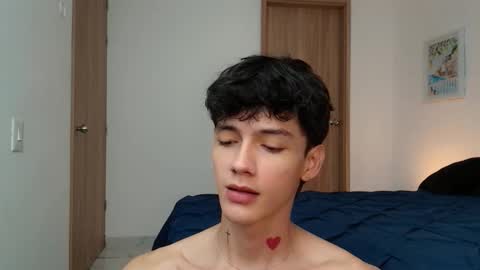 jhojan online show from November 8, 8:40 pm