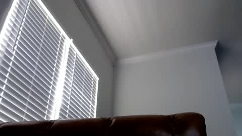 BADBRAD646 online show from March 15, 9:10 pm