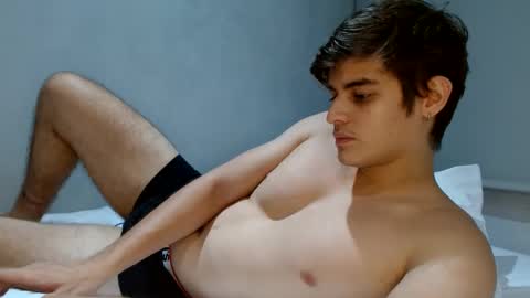 Snapshot of badbunny_69_ chatting on January 22, 5:26 am badbunny_69_ online show from January 22, 5:26 am