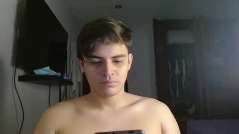 Snapshot of badbunny_69_ chatting on January 8, 8:44 pm badbunny_69_ online show from January 8, 8:44 pm