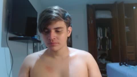 Snapshot of badbunny_69_ chatting on January 15, 7:24 am badbunny_69_ online show from January 15, 7:24 am