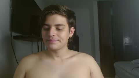 Snapshot of badbunny_69_ chatting on February 10, 9:19 pm badbunny_69_ online show from February 10, 9:19 pm