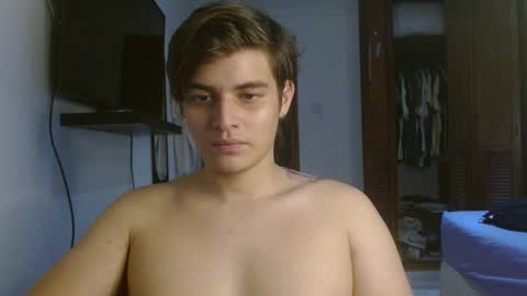 Snapshot of badbunny_69_ chatting on February 19, 3:24 am badbunny_69_ online show from February 19, 3:24 am