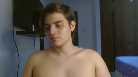 Snapshot of badbunny_69_ chatting on February 20, 7:32 am badbunny_69_ online show from February 20, 7:32 am