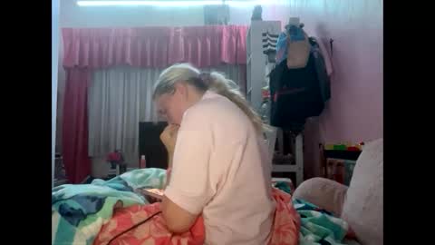 baddieprettypussy online show from March 12, 5:30 pm