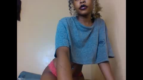 Lily. online show from October 20, 2:56 am