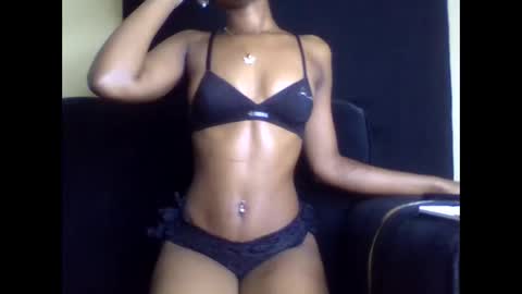 Lily. online show from April 25, 3:53 pm